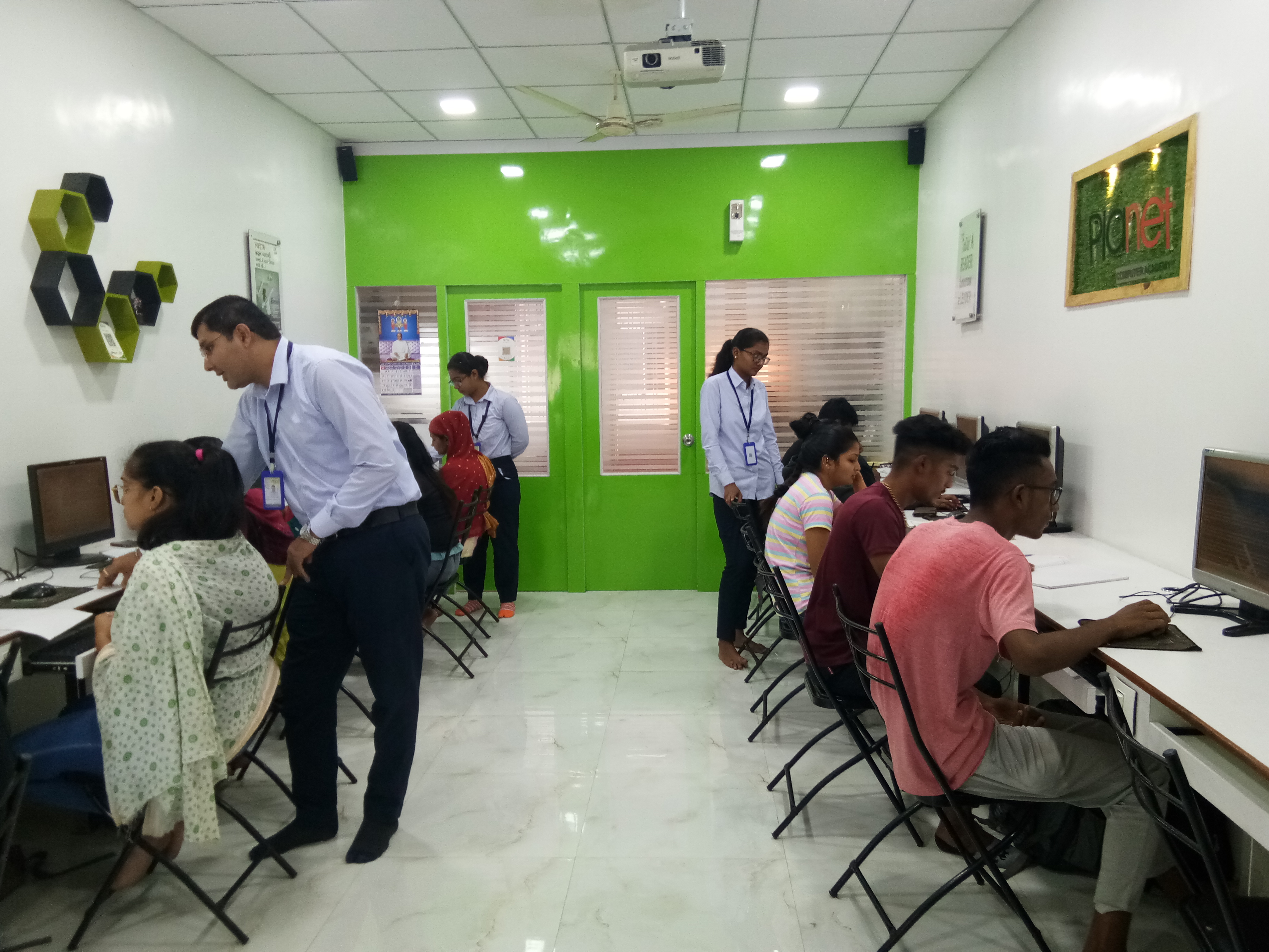 Planet Computer Academy Since 2001